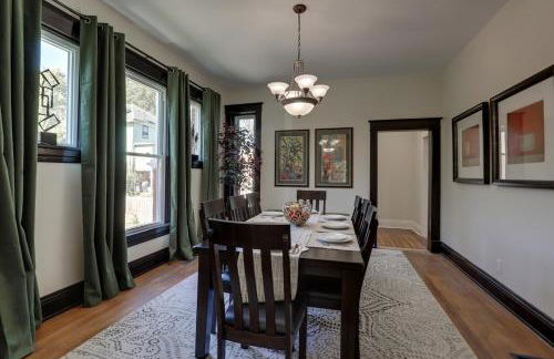 Charming Escape - Private Hot Tub! - Foto 15