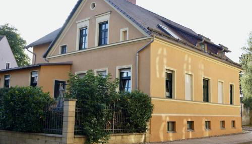 "Ferienwohnung am Schloss" - Ferienwohnung mit Blick auf das Barbyer Schloss, 5 Gehminuten bis zur Elbe - Foto 2
