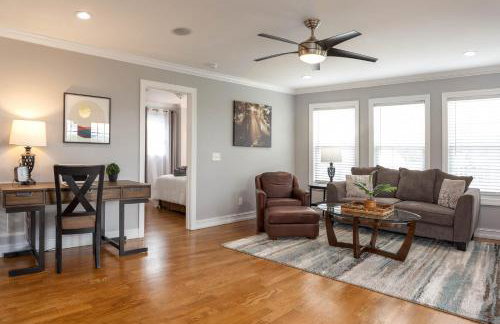 Hot Tub, Views & Game Room - 20 min to Downtown Asheville! - Foto 34