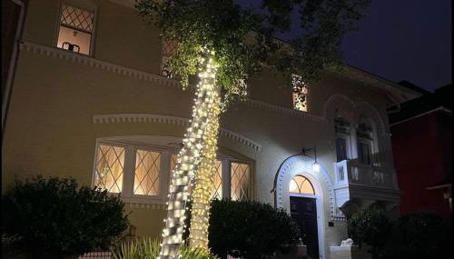 Pineapple House, Spacious 1st Floor Apartment! City Center! 96 Walk Score! FREE parking! - Foto 3