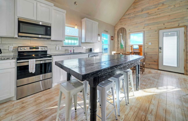 2 Homes, Sleeps 16, Shared Pool+boat Dock Laguna Village Serenity by Avantstay - Foto 12