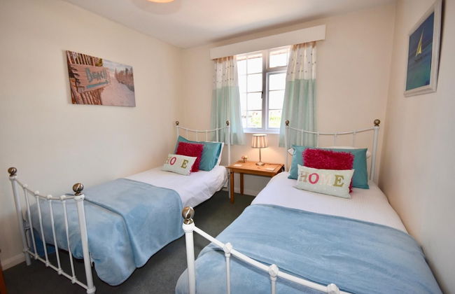 Harbour Life two bed First Floor Apartment - Foto 5