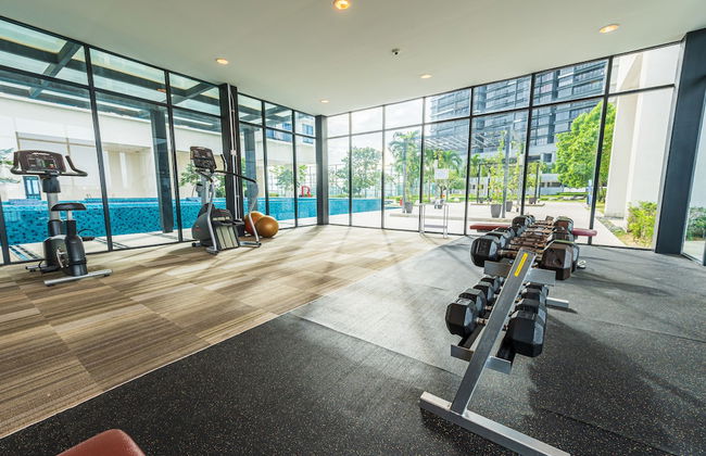 5P Luxury Studio 3min To Setia City Mall - Photo 23