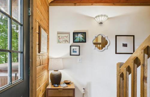 Top of the Line Asheville Mountain Cabin - Foto 37