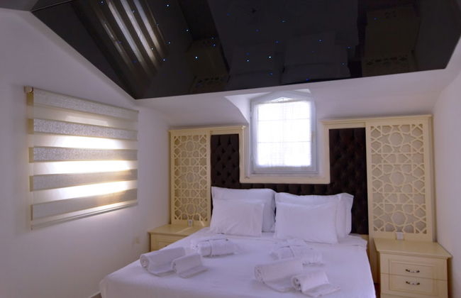 Helios Villa - Photo 4