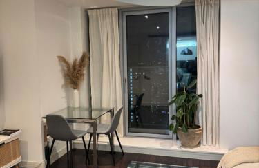 Luxury Canary Wharf 1 bed apt - Foto 2