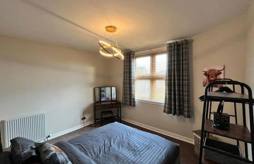 Panmure by CENTRAL SERVICED APARTMENTS - 2 Double Bedrooms - Monifieth - Sleeps 4 - Modern & Unique - Smart TV & WiFi - Fully Equipped Kitchen - Spacious & Unique - Foto 21