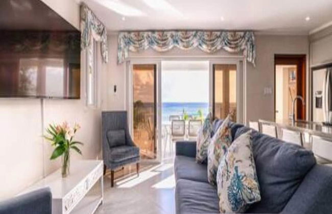 Villa Francoise - 4 Bedroom Beachfront w Pool - Foto 14