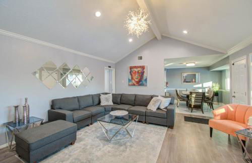 Your Houston Vacation Getaway 3-BD Pool Patio - Foto 6