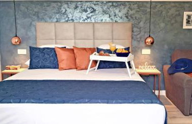 Villa Ana Apartments - Photo 10