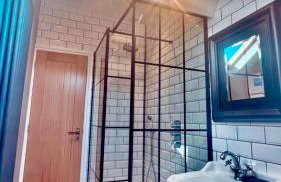 High Street Apartment - Photo 20