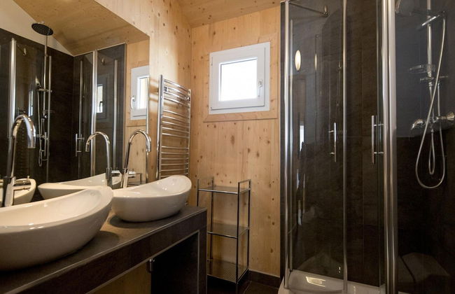 Beautiful Chalet With hot tub - Foto 10