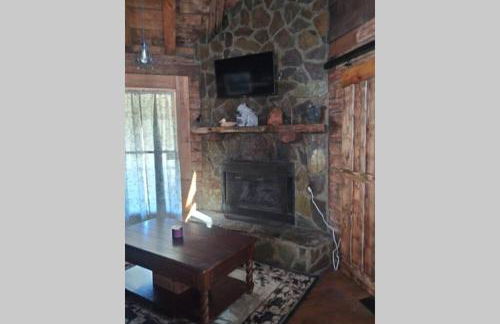 Hoot Nanny's Rustic Cabin on Mossy Creek - Foto 19