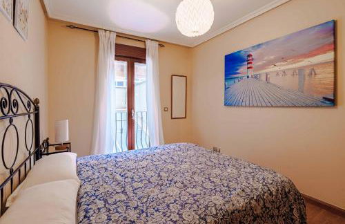 Balcón con luz natural - Photo 9