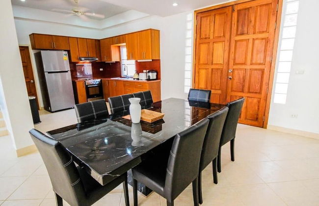 Naklua Pool Villa by PSR ASIA - Foto 9