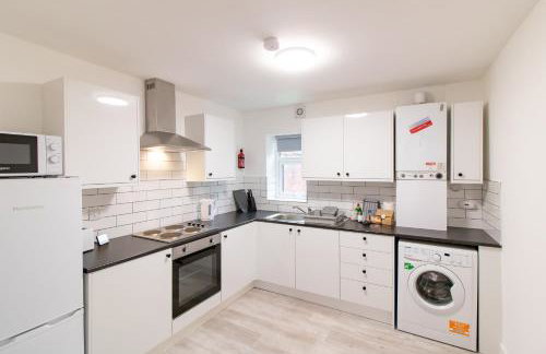 Comfortable 2BR Home 4 Beds Great for Small Groups - Foto 5