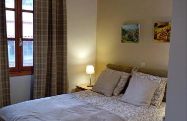 Golden Hearth Mountain Chalet - Photo 5