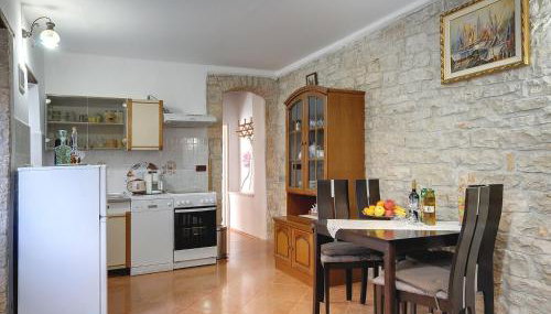 Preiswerte und schöne Ferienwohnung mit Pool, WLAN, Terrasse und Grill - Foto 4