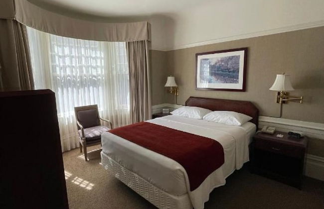 Powell Place at Nob Hill - Photo 10