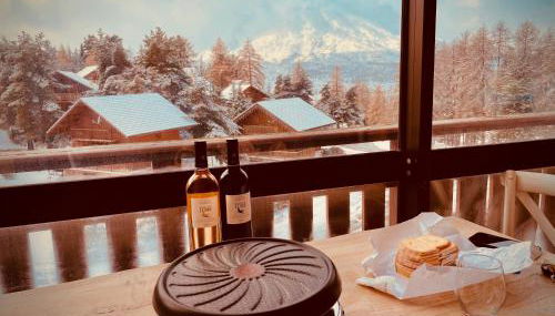 La joue du loup, aux pieds des pistes et vue sur montagnes - Foto 5