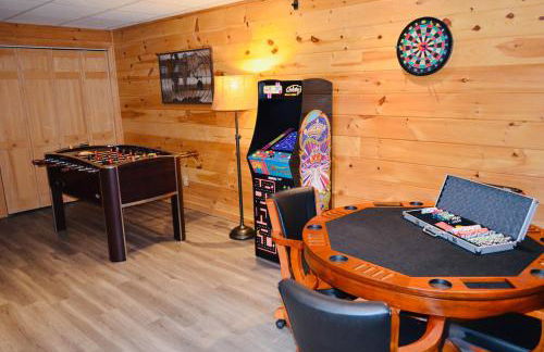 Above Expectations-New Exterior-Sleeps 8-Hot Tub-Games Galore-Nature - Foto 43