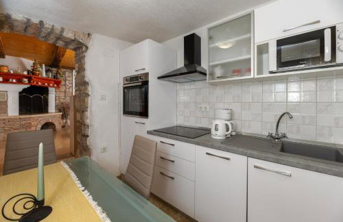 Two Stone Houses Iva - Foto 33