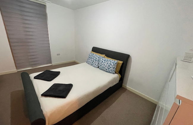 2 Bed-sleeps4-parking-balcony-nearcitycentre - Photo 4