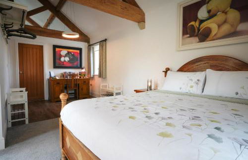 PEAK DISTRICT ROMANTIC Courtyard Loft, with Outdoor Japanese Whirlpool Bath - Foto 37