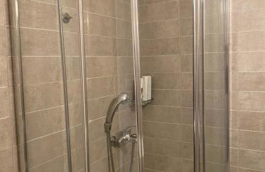 Traditional And Spacious Apartment In Neo Psychiko - Photo 34