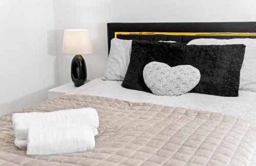 Harmony House 3 Bedroom New Build for Families, Contractors, Black Country Museum Sleeps 6 - Foto 9