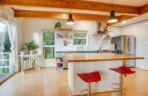 Pacific View Home Hot Tub and OceanandValley Views! - Foto 4