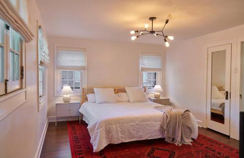 A bright, peaceful retreat designed for comfort and ease - Foto 25