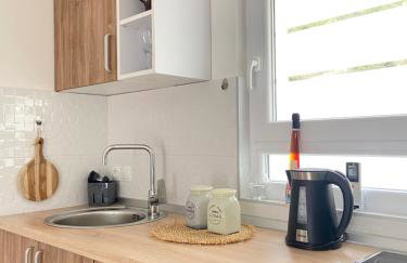 Gold Apartments - Photo 9