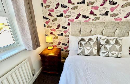 Mannys Apartment - Nice & Cozy 4Bed Flagship Lodge - Photo 3