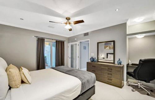 Beach Isles Modern 1BR Waterfront Apartment with Patio - Foto 36