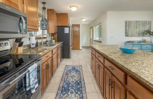 Waterfront 3BR Loft w Dock on Lake of Egypt - Foto 19