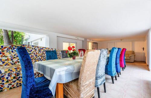 Entire Large Villa next to Award-winning beach - Foto 55