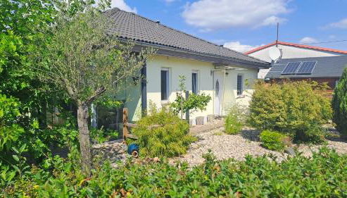 Bungalow Haus mit 3 Schlafzimmern nähe Dresden - Foto 3