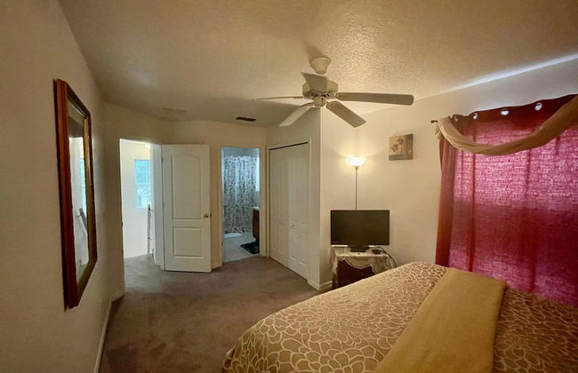 Four Bedroom Pool Home -- 303 EP Four Bedroom Pool Home - Foto 8