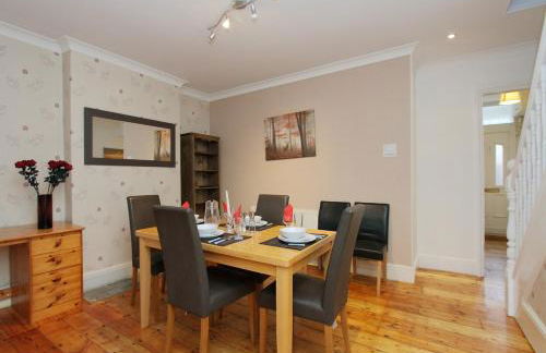 Lovely Victorian House - Photo 13