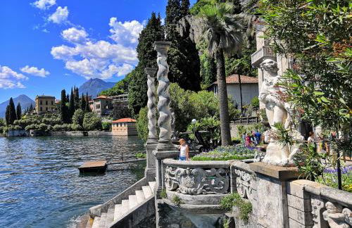 Near Villa Monastero and Castello di Vezio - Foto 3