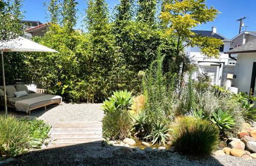 Channel Islands Beach Retreat - Photo 16