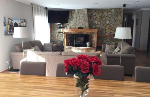 Villa in Mas Mora near Costa Brava Beaches - Photo 12