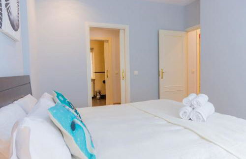 For You Rentals Apartamento Amplio y Elegante en Paseo de la Habana Temporal PDH520 - Photo 54