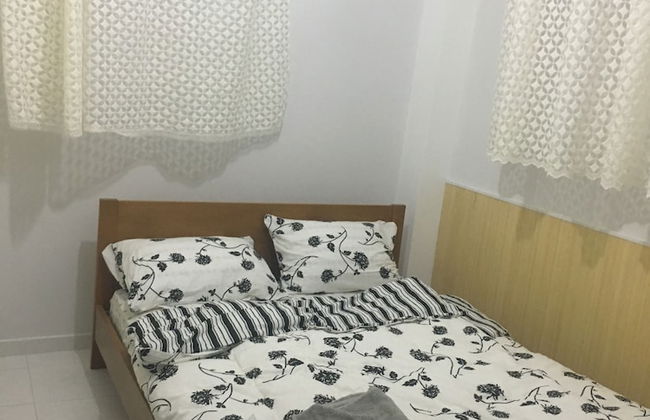 Calista Luxury Appt - Photo 3