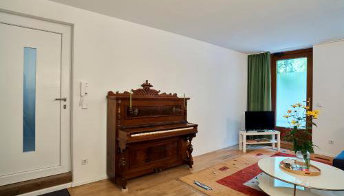 Beautiful Park Apartment for 4 Guests - Foto 4