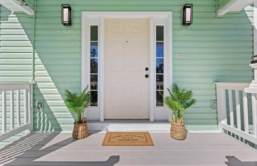 Waterfront Home with Pool by Next Step Property Management - Foto 13