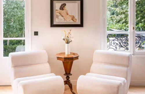 Before making request, read my profile host at bottom of page # House, garden, Eiffel Tower, Palace of Versailles - Foto 2