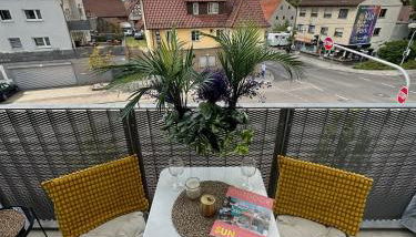 Komfortables, barrierefreies Appartement mit sonnigem Balkon in der Nähe von Flughafen und Messe 30 - Foto 2