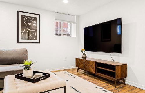 Chic Victorian Manor - Sleeps 12 - Congress Park - Foto 41